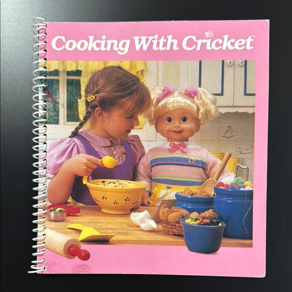 Cooking With Cricket (1987) - Vintage Coil Book